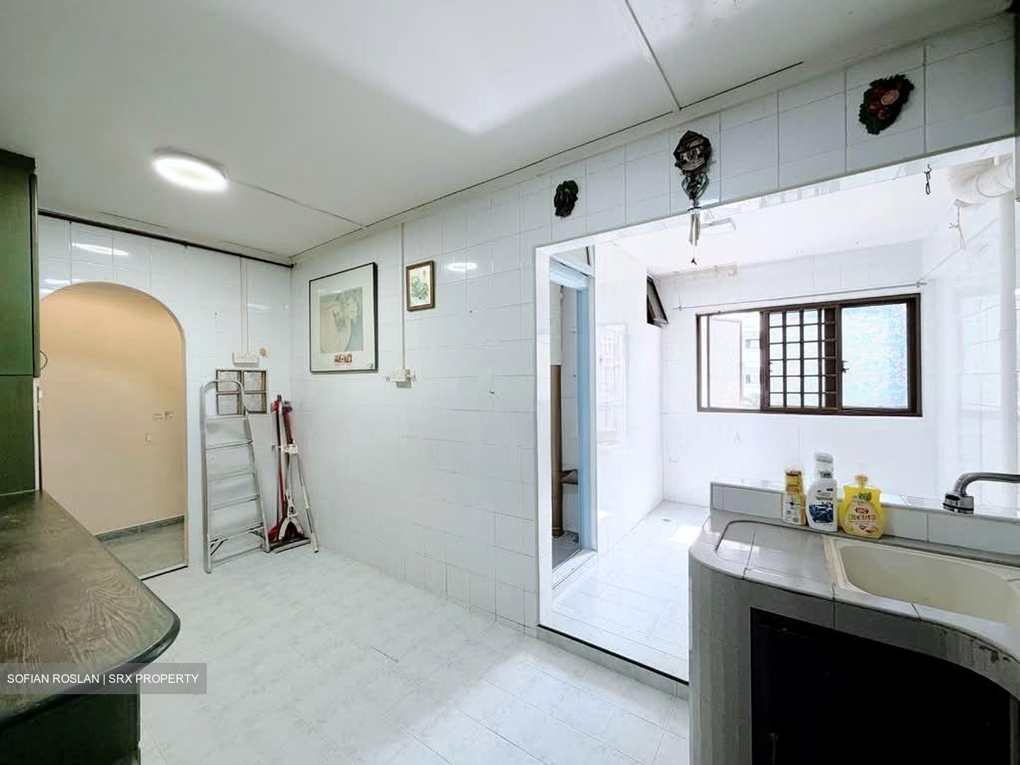 Blk 286C Toh Guan Road (Jurong East), HDB Executive #573943651